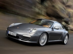 Фотография Porsche 911 Carrera 4 купе 2019 года